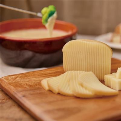 木次乳業のチーズ　2個セット